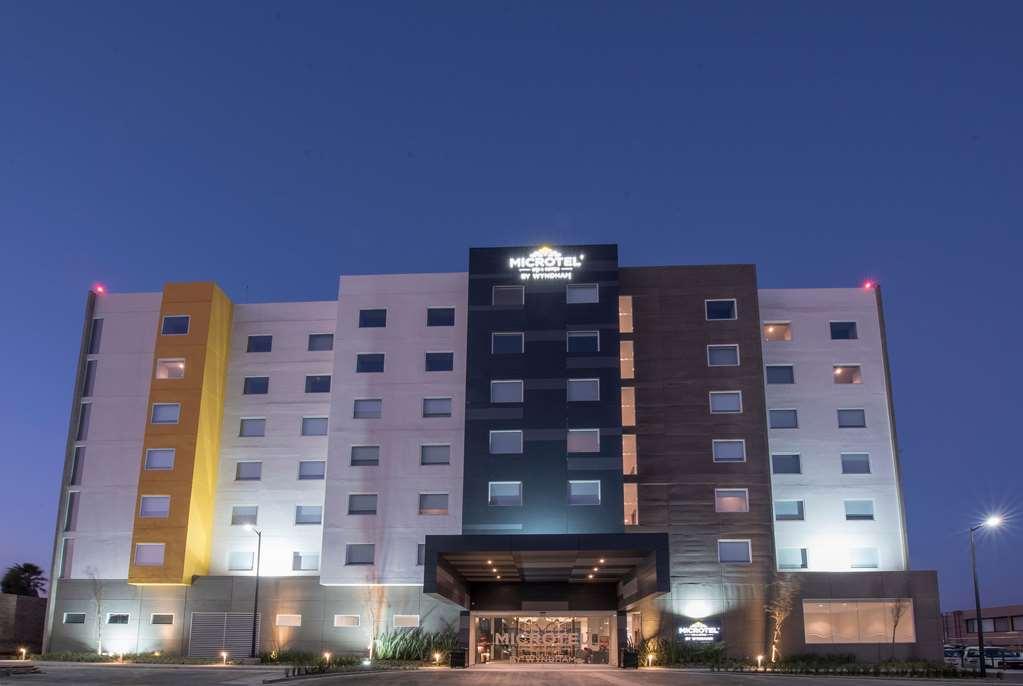 Microtel Inn & Suites By Wyndham Irapuato Luaran gambar